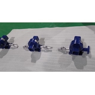 Drive Slewing Tertutup VE9 CE