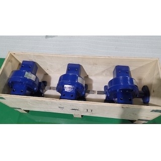 VE9 Solar Panel Worm Gear Slew Drive Silver Grey IP66 Untuk Sistem Pelacakan Braket