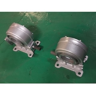 Bracket Pelacakan Sistem Slew Drive Kecil Slew Drive Worm Gear Terlampir
