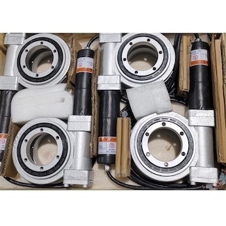 Hard Steel Hydraulic Slewing Drive Untuk Flat Single Axis 7 Inches