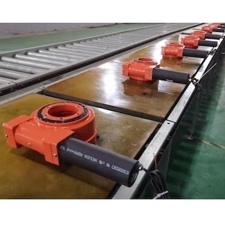 SE1 Hydraulic Electric Electric Slew Drive IP66 Untuk Stasiun Pelacakan Fotovoltaik Cenderung Tunggal