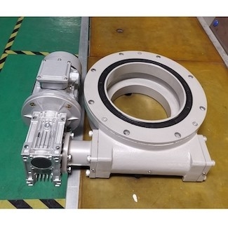 3 &quot;Horizontal Worm Drive Slew Ring 50Mn ISO9001 600NM Nilai Torsi Output