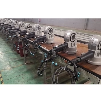 25kgs Worm Gear Slew Drive Untuk Sistem Pelacakan Surya Dua Sumbu