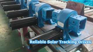 Solusi Penggerak Pelacak Tenaga Surya Torsi Tinggi untuk Pembangkit Listrik PV yang Andal